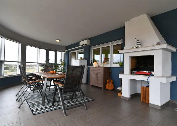 Penthouse * Пула