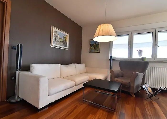 Penthouse Пула